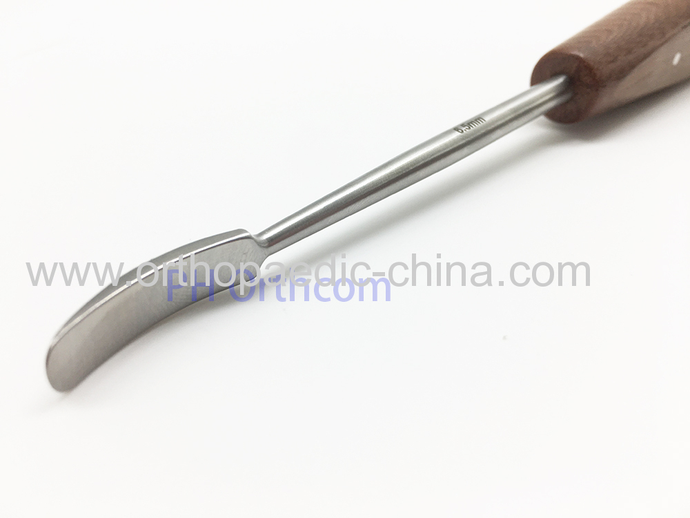 Periosteal Elevator With Wood Handle 190mm VET Small Size Small Animal Operation Veterinary Orthopedic Instrument-1 Periosteal Elevator With Wood Handle 190mm VET Small Size Small Animal Operation Veterinary Orthopedic Instrument