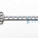 Trauma Orthopaedic Implant Titanium Locking System Small T Locking Plate 4 Holes Head